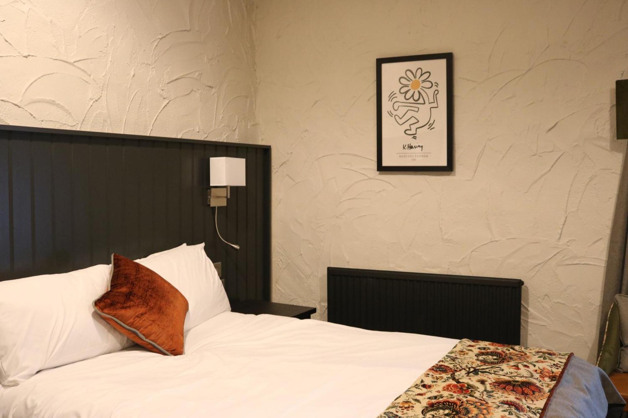 Black Dog Inn Bolton Exteriör bild