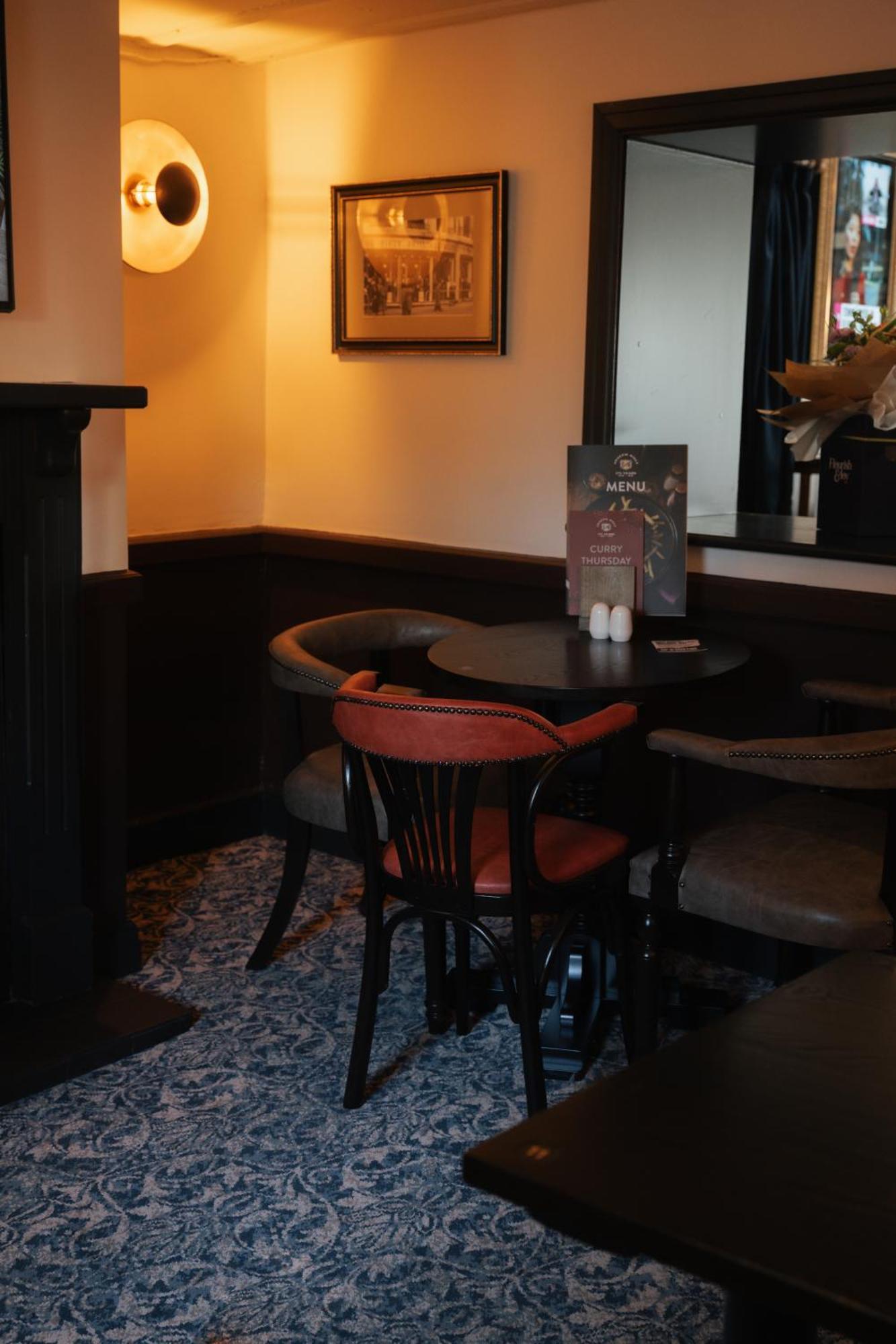 Black Dog Inn Bolton Exteriör bild